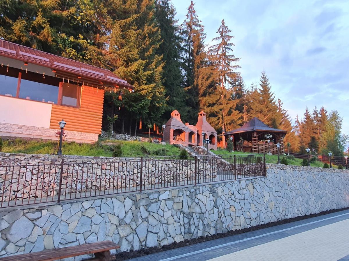 Hotel Casa Sofia Bucovina Ciumirna Exterior foto